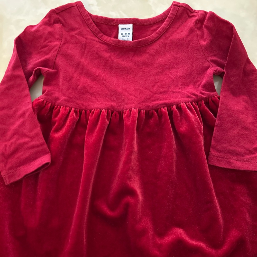 Old navy dress size 18-24 months good condition